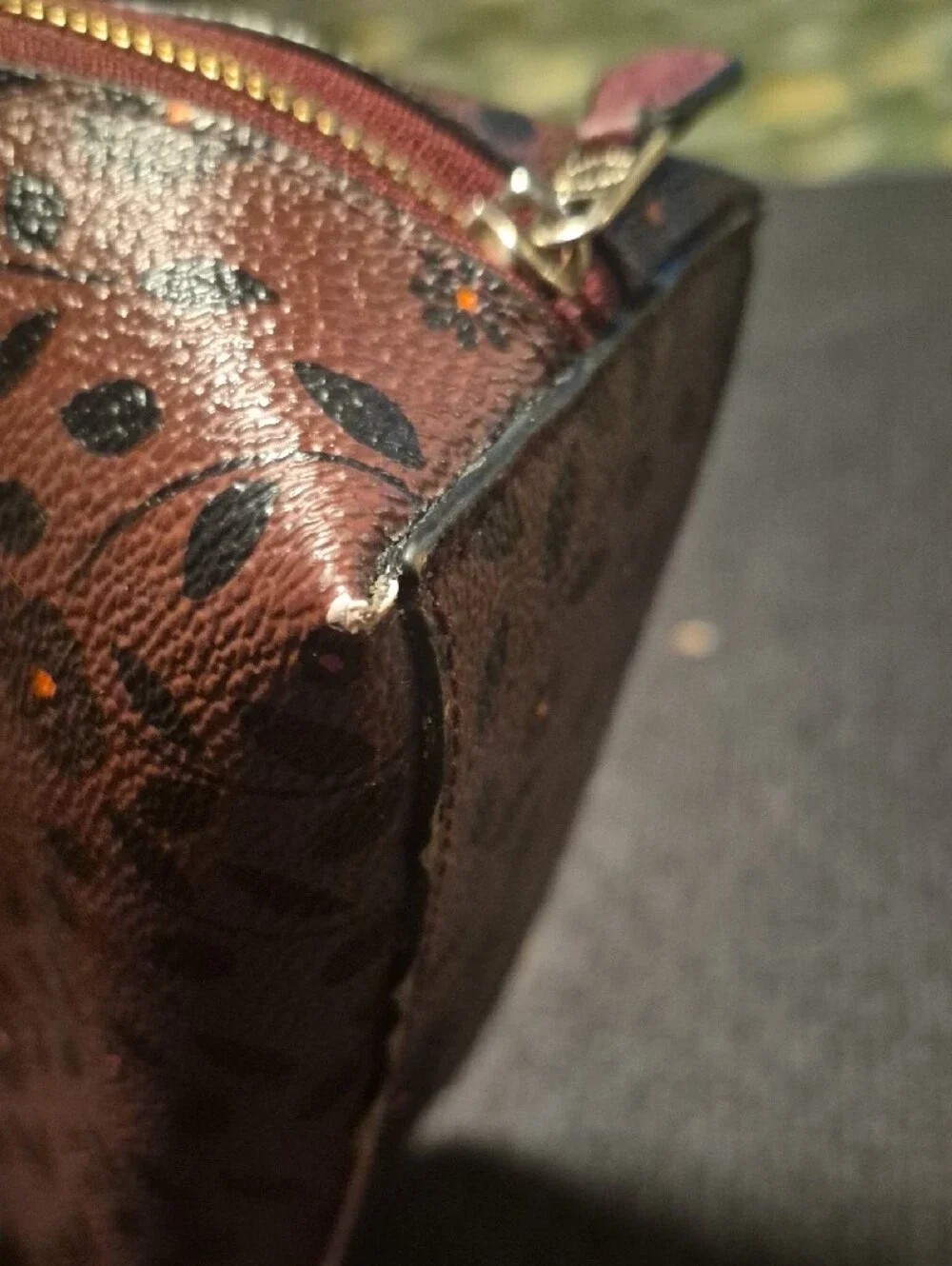Coach Brown Willow Floral Print Leather Cosmetic Case with Gold Hardware